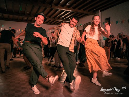 Limoges'Hop #5 - soirée d'ouverture du vendredi

Partage libre à des fins non promotionnelles ou commerciales, en créditant l'auteur (@lightexmachina).

© Alexandre - LIGHT EX MACHINA 2023, tous droits réservés.